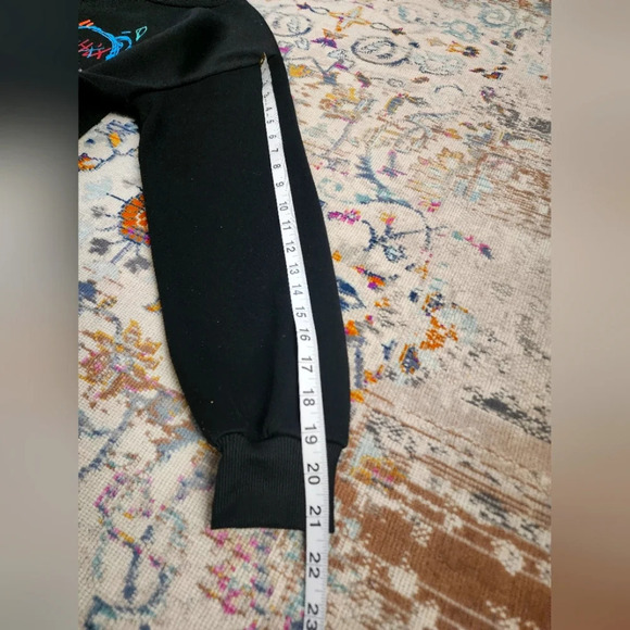 SHEIN Women's Black & Neon Bear Graphic LOVE Sweatshirt Pullover Top Shirt XS - Picture 12 of 16